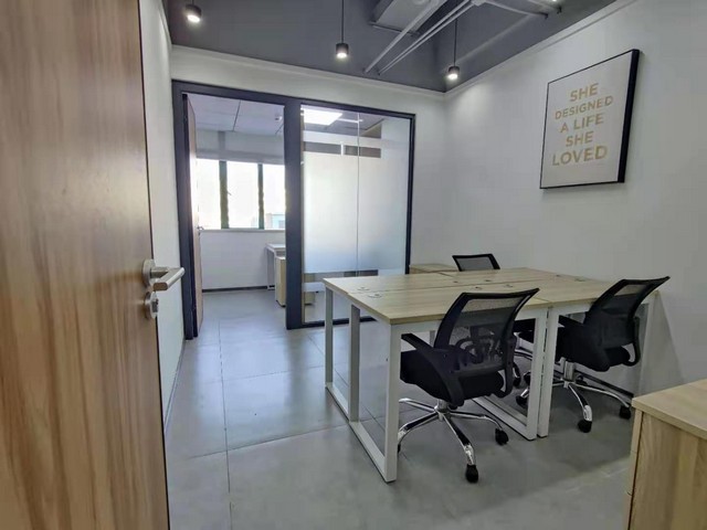 广州斯诺克台球桌子多少钱